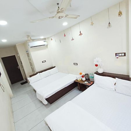 Hotel S Tower Ujjain Dış mekan fotoğraf
