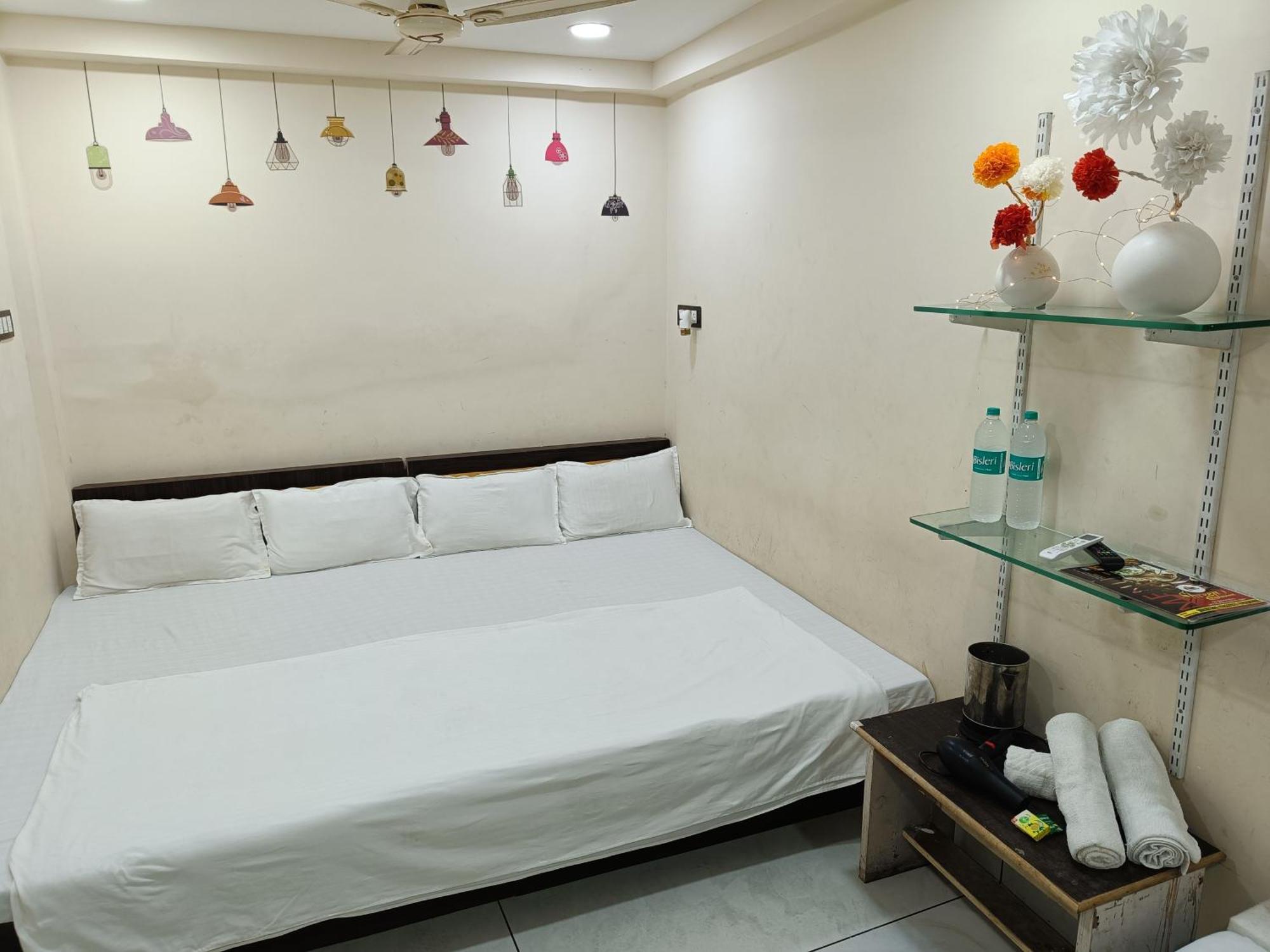 Hotel S Tower Ujjain Dış mekan fotoğraf