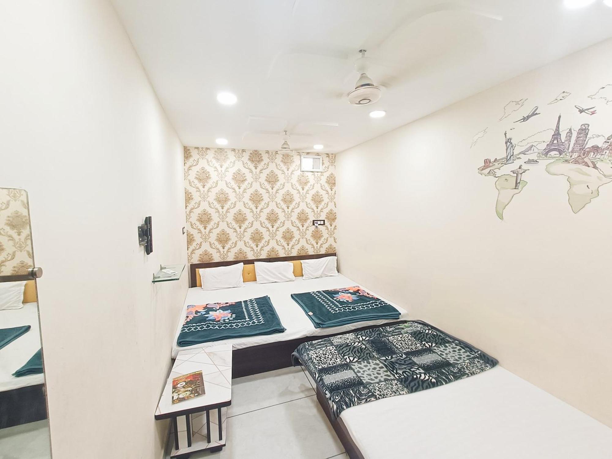 Hotel S Tower Ujjain Dış mekan fotoğraf