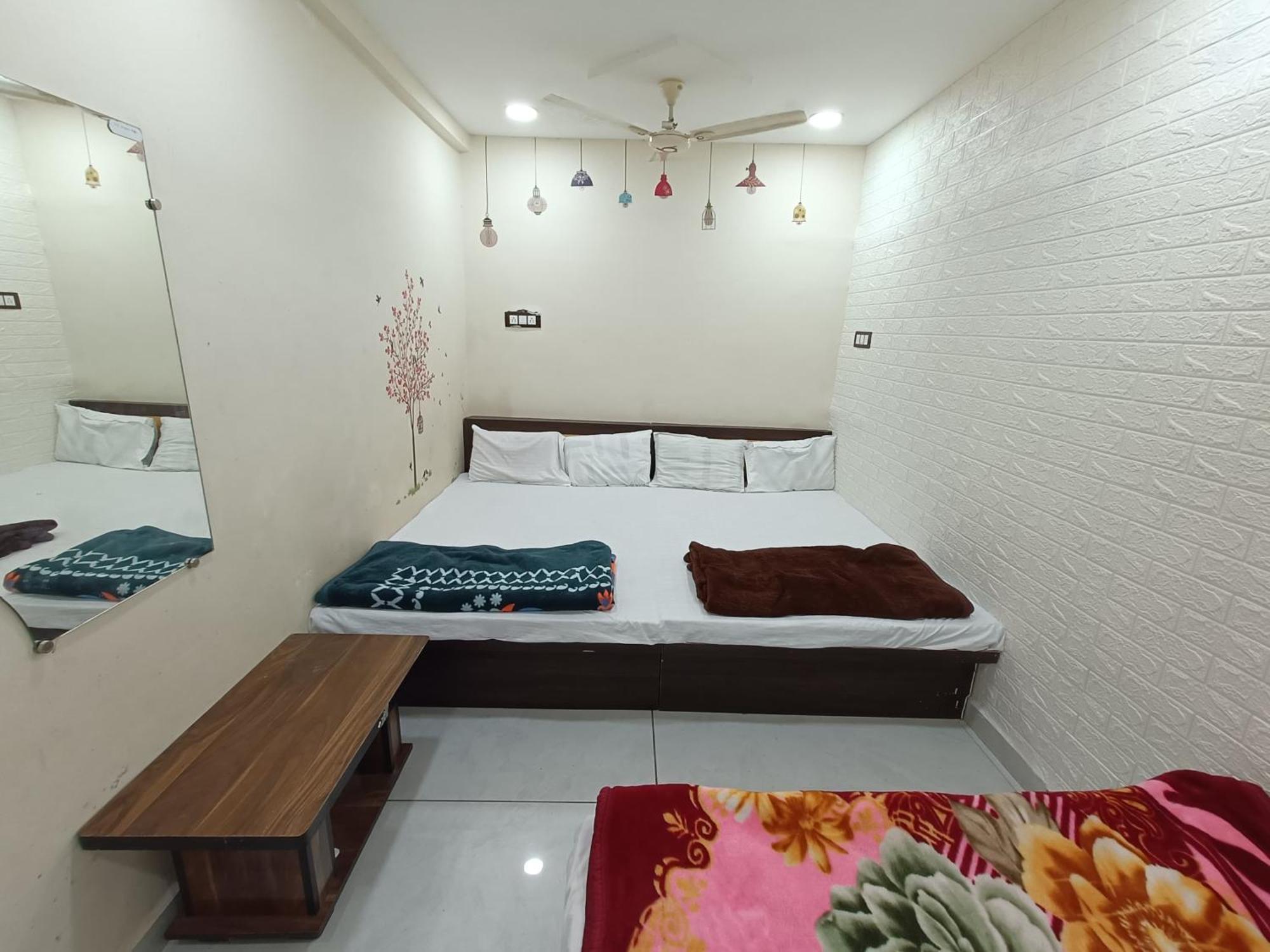Hotel S Tower Ujjain Dış mekan fotoğraf